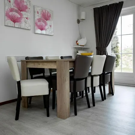 Mosselank 113 Comfortable Holiday 度假居